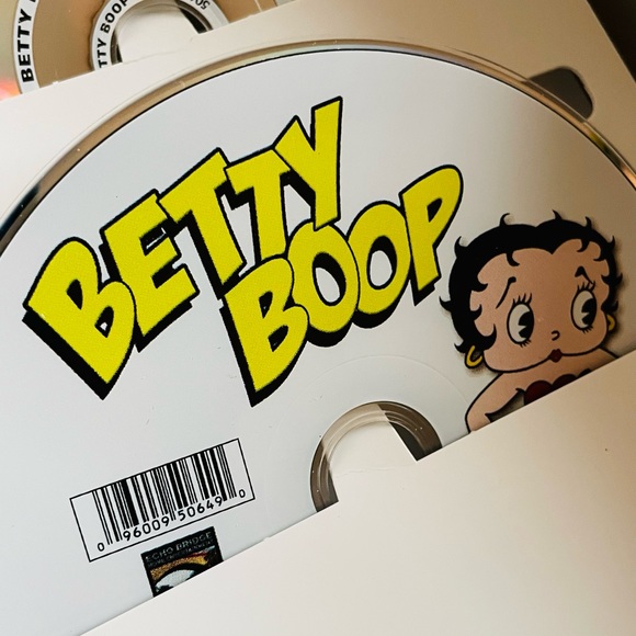 New Mint Condition Betty Boop Dvd Tin Set (1 disc missing) - Picture 9 of 12